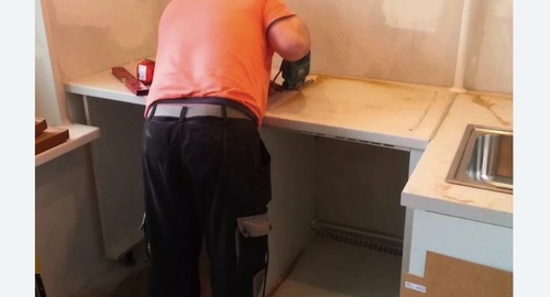 Сборка кухонного гарнитура. Сокол 